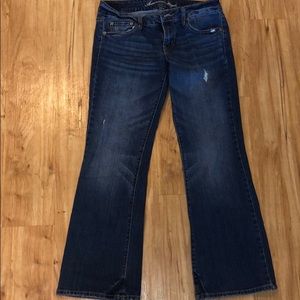 American eagle jeans . Size 8 short . Stretch.